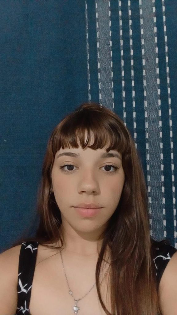 MONIQUE-EMANUELLY-DA-SILVA-576×1024-1